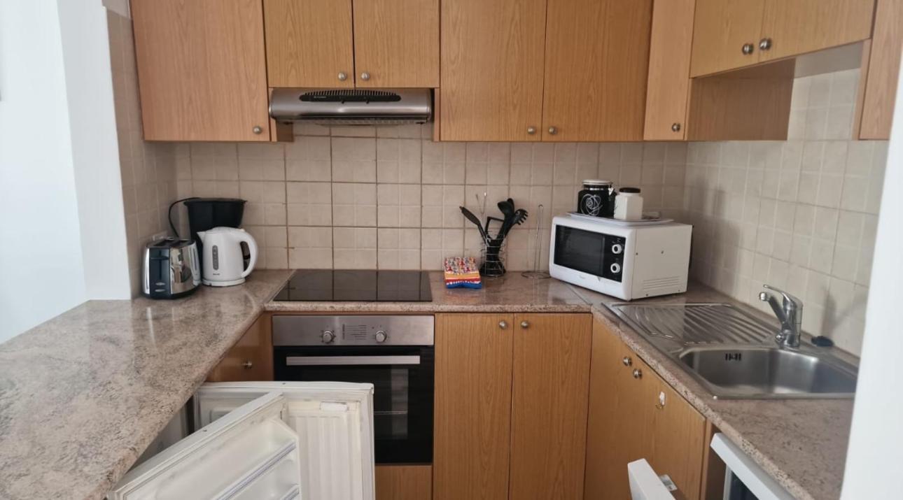 Limnaria Westpark Apartment